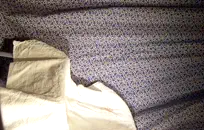 أكبر جبهة مورو dicked من الخلف يحصل على وجه كامل من نائب الرئيس.