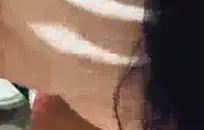 توت يعطي رأسًا متقلبًا.