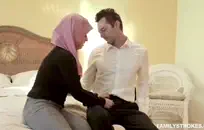 تحية إلى جبهة مورو المفضلة لدي. الجزء المفضل لدي من الأفضل.