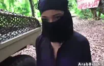 زوجان ناضجان يمارسان الجنس مقابل المال.