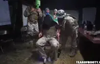 سيئة وقحة يحصل لها ضيق الحمار مارس الجنس من قبل بي بي سي.