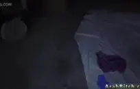 الزوج خارج المدينة لذا أعطيها له.