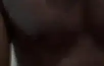 الزوجة الساخنة تمنحني وظيفة بالقدم قبل أن أتوجه إلى العمل.