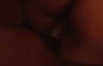 أود أن أضع لساني في حلقك وأشعر بفمك الساخن علي يا عزيزتي