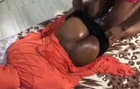 أريد أن أمارس الجنس بقوة من قبل صديقي الكبير.