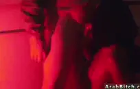 فتاة الساخنة يلعب مع لعبة الجنس لكاميرا ويب.