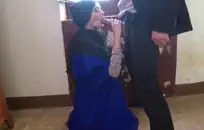 الفتاة السمين الشابة يحصل قصفت من قبل الرجل الأكبر سنا.