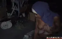 مفلس و لطيف الهواة فاتنة مارس الجنس من الصعب نائب الرئيس في الفم و كس.